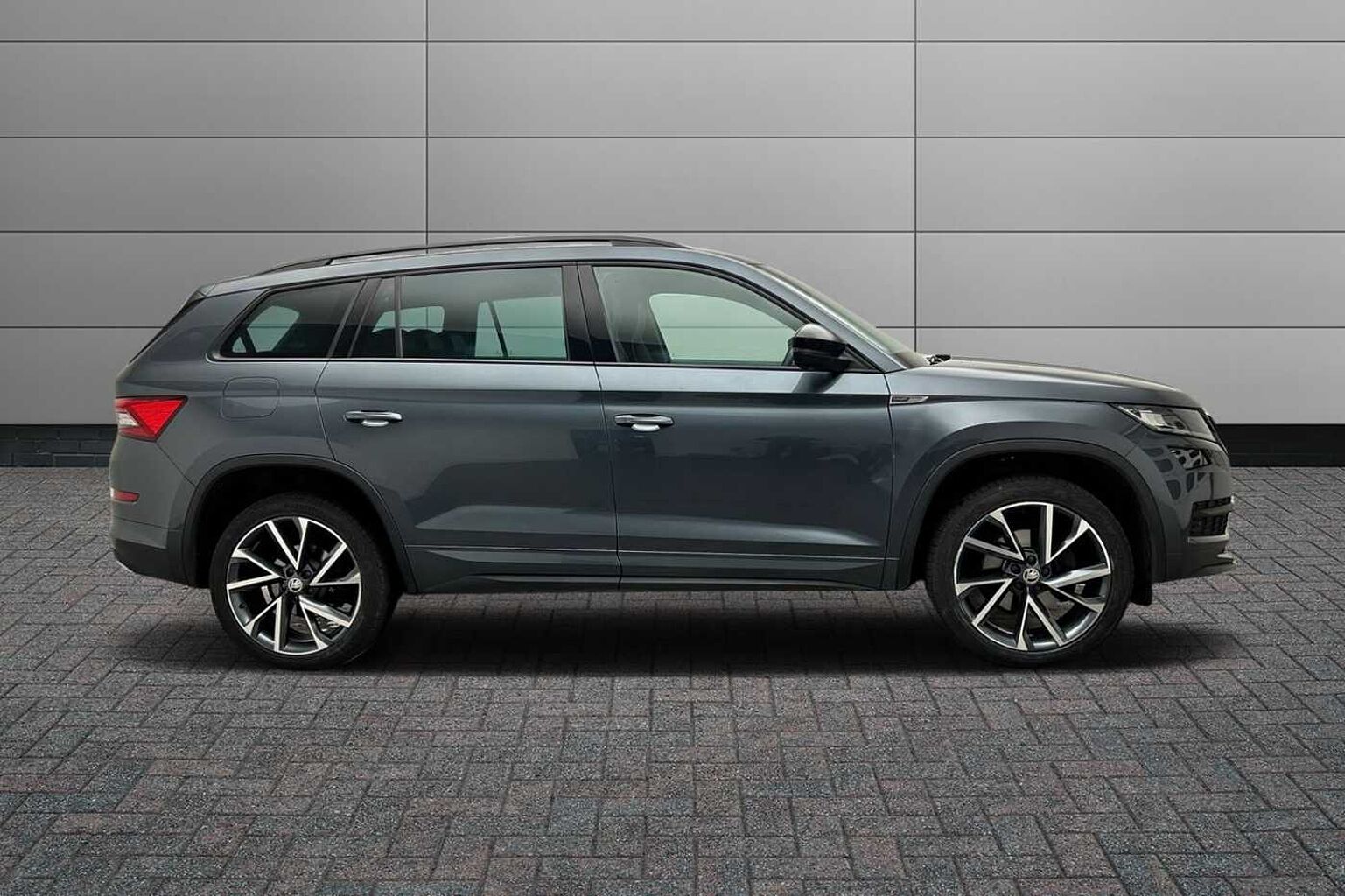 SKODA Kodiaq 1.5 TSI (150ps) Sportline (7 seats) ACT DSG