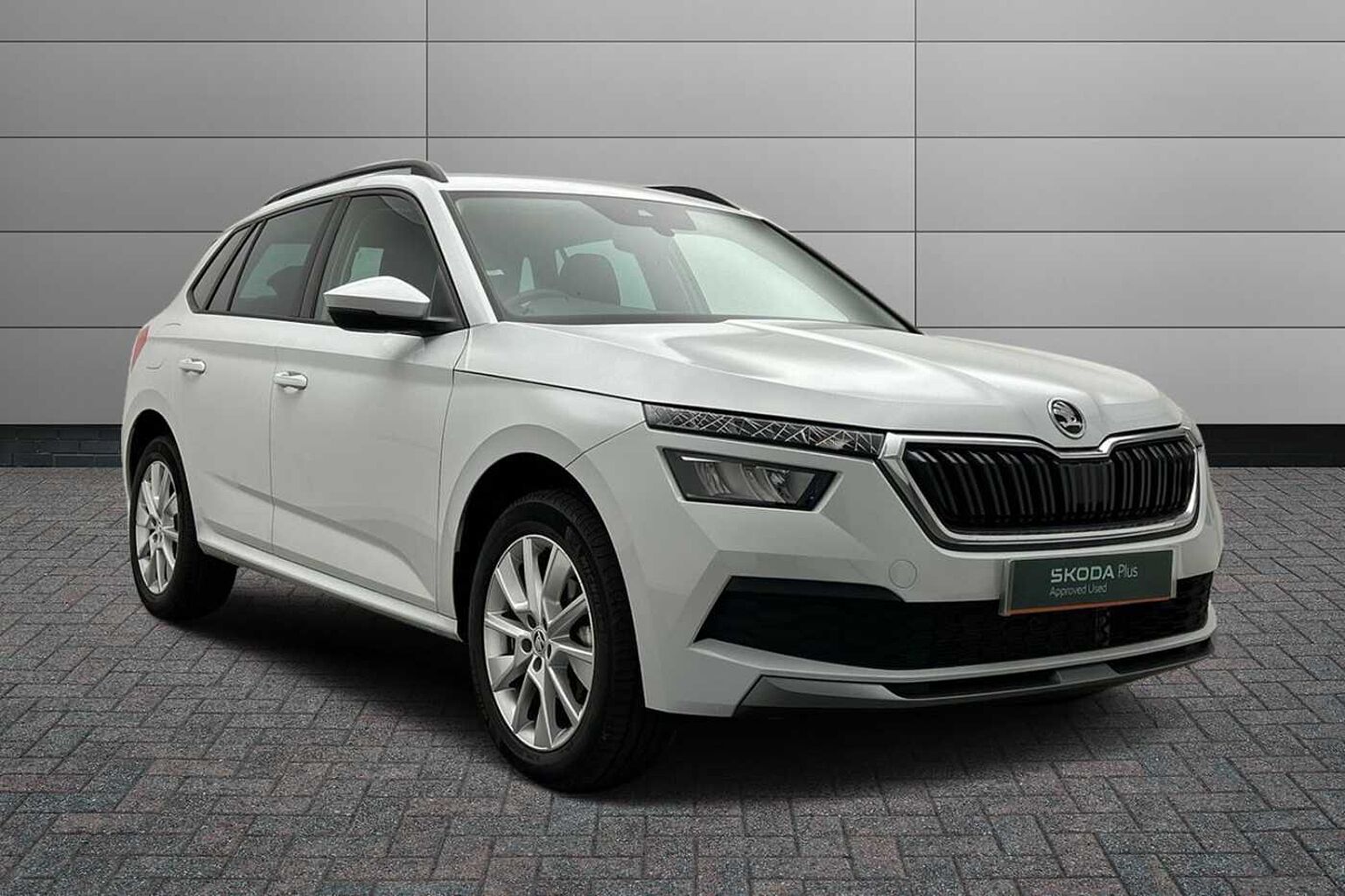 SKODA Kamiq 1.0 TSI (110ps) SE Drive SUV