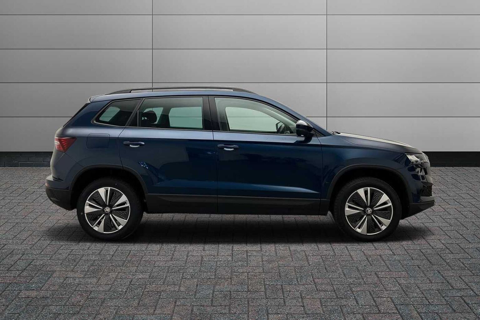 SKODA Karoq SUV 1.0 TSI (110ps) SE Drive